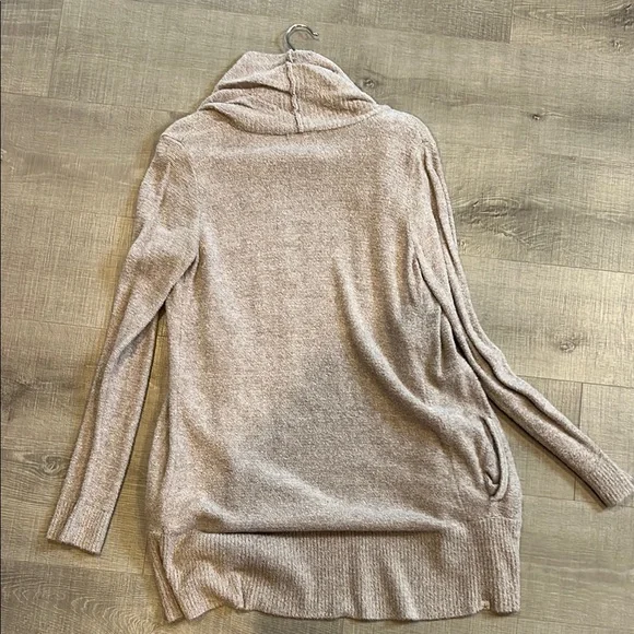 Barefoot Dreams Cozy Beige Open Front Sweater - Picture 3 of 3